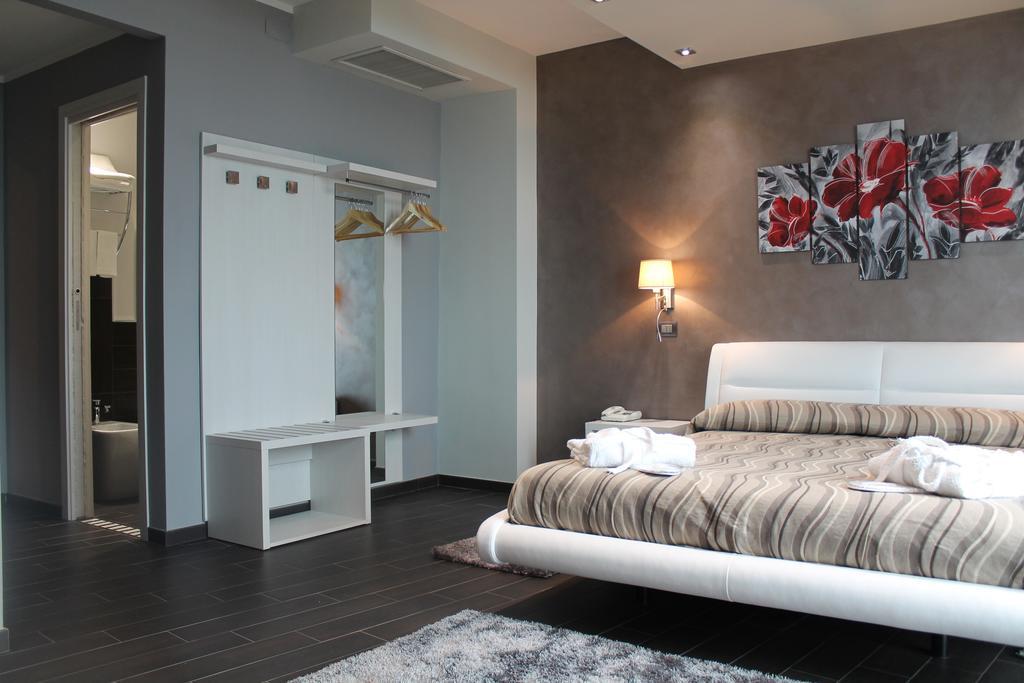 Hotel Mediterraneo Roccella Ionica Cameră foto